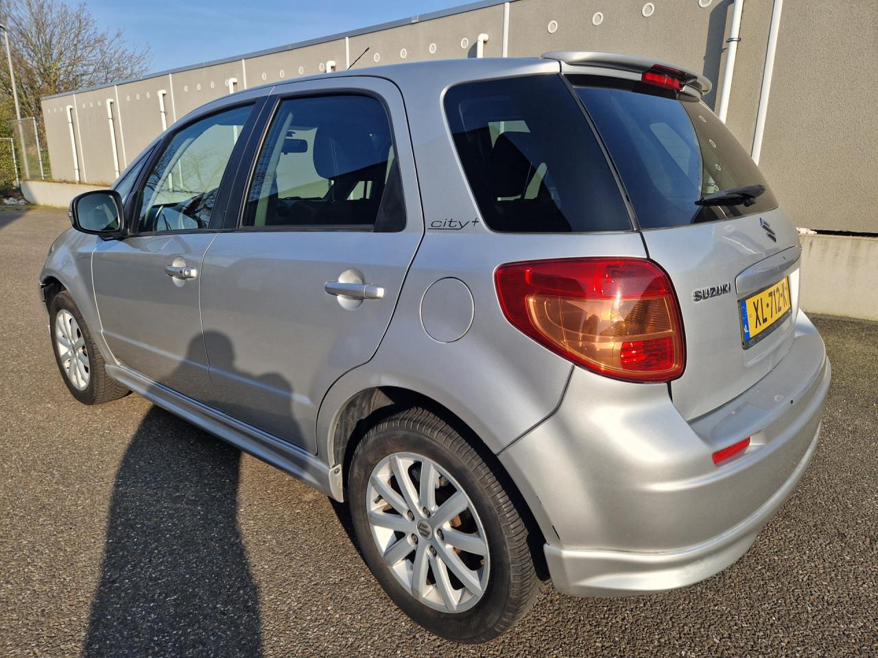 Suzuki SX4 1.6 Executive