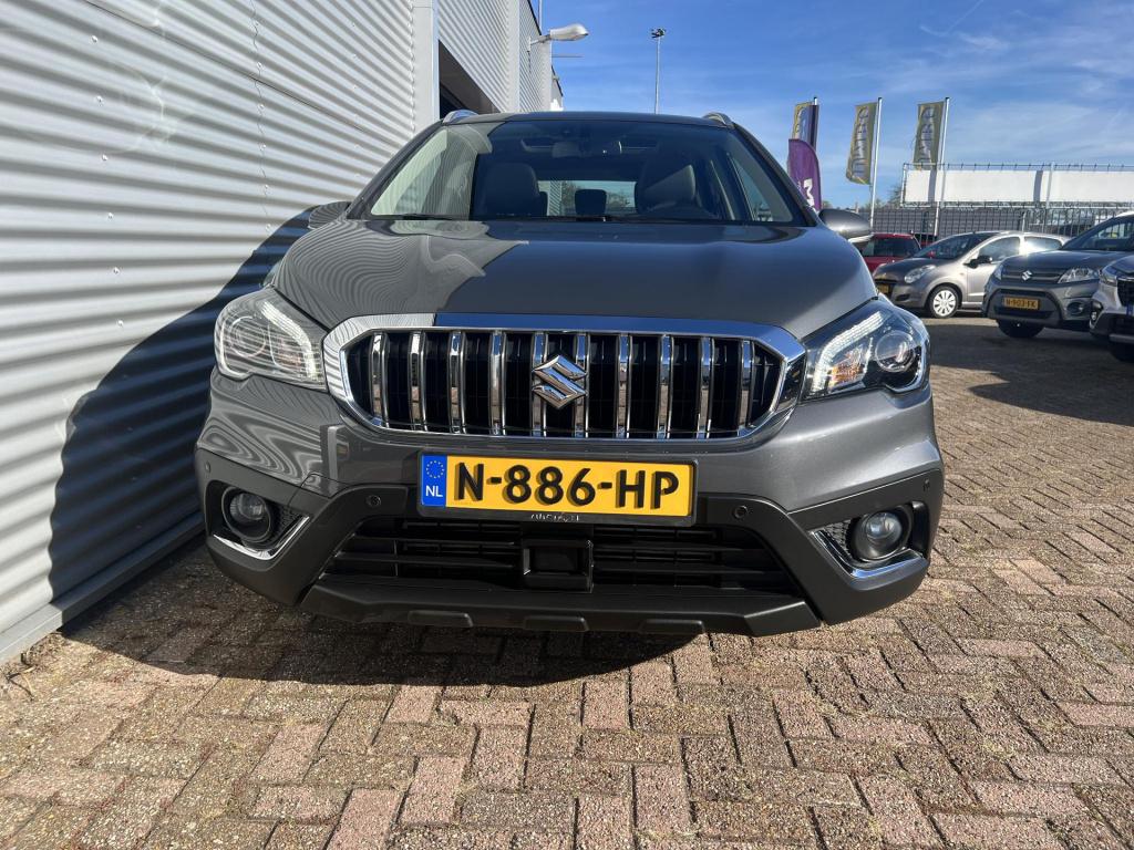 Suzuki Sx4 S-cross 1.4 boosterjet style smart hybrid