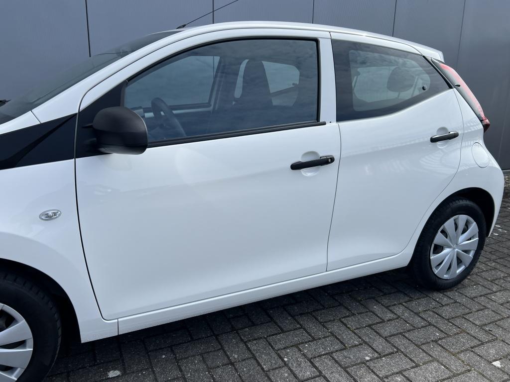 Toyota Aygo 1.0 vvt-i x-fun