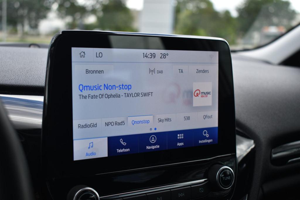 Ford Fiesta 1.0 ecoboost titanium | climate control | adaptive cruise contr