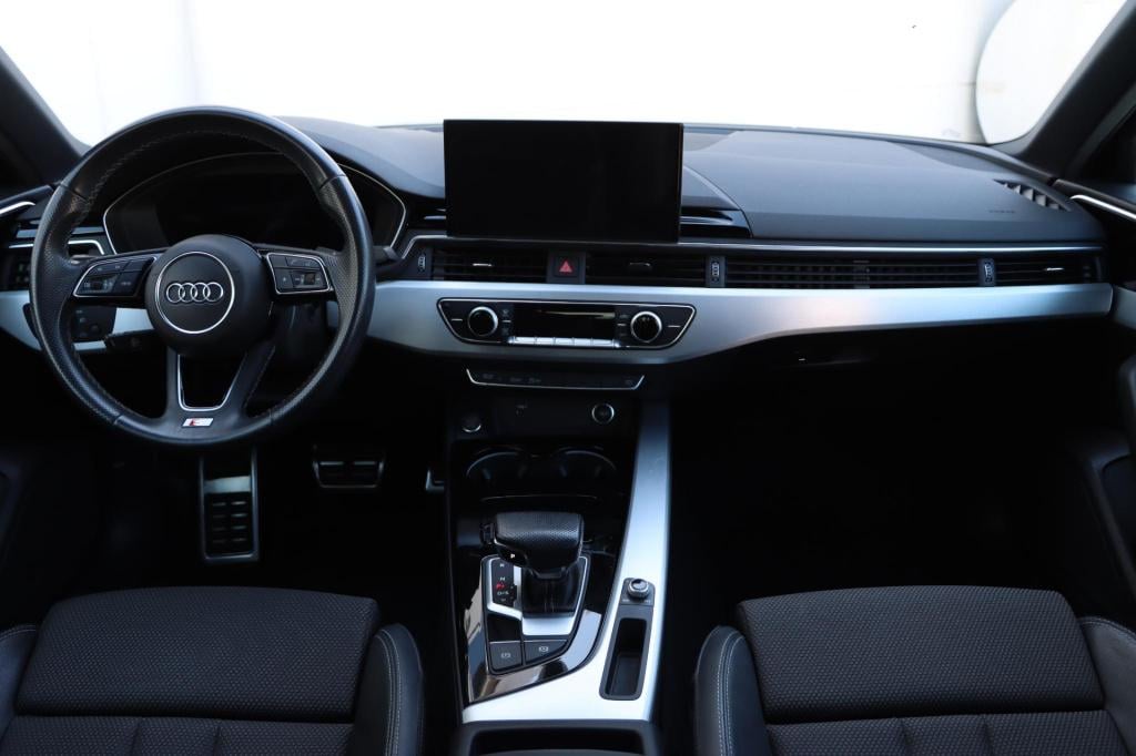 Audi A4 limousine 40 tfsi 204pk s tronic s edition