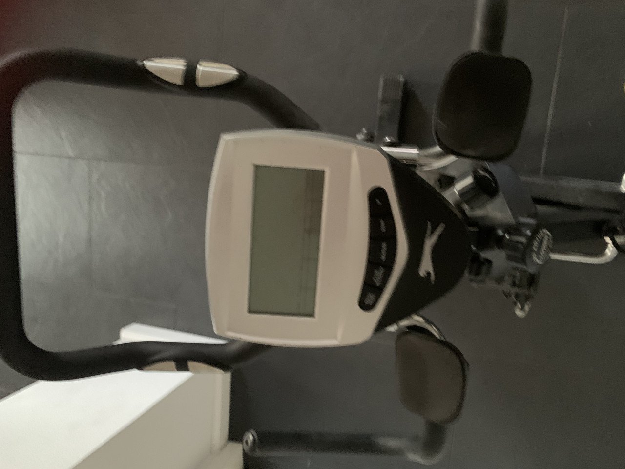Spinningfiets. Honetrainer Slazenger