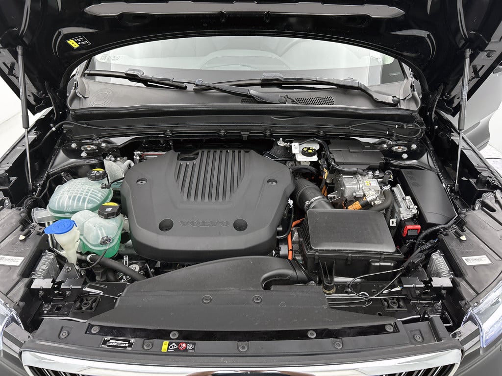 Volvo XC40 1.5 t4 recharge inscription key less | stoelverwarming |