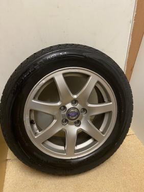 4 lichtmetalen velgen met winterbanden 16"