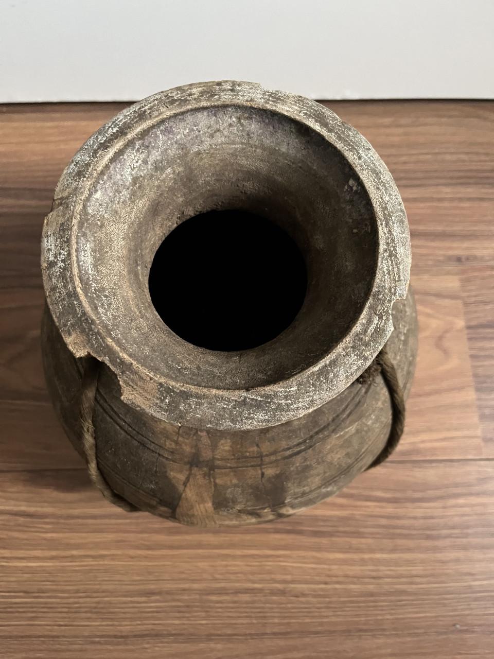 Nepalese pot 7