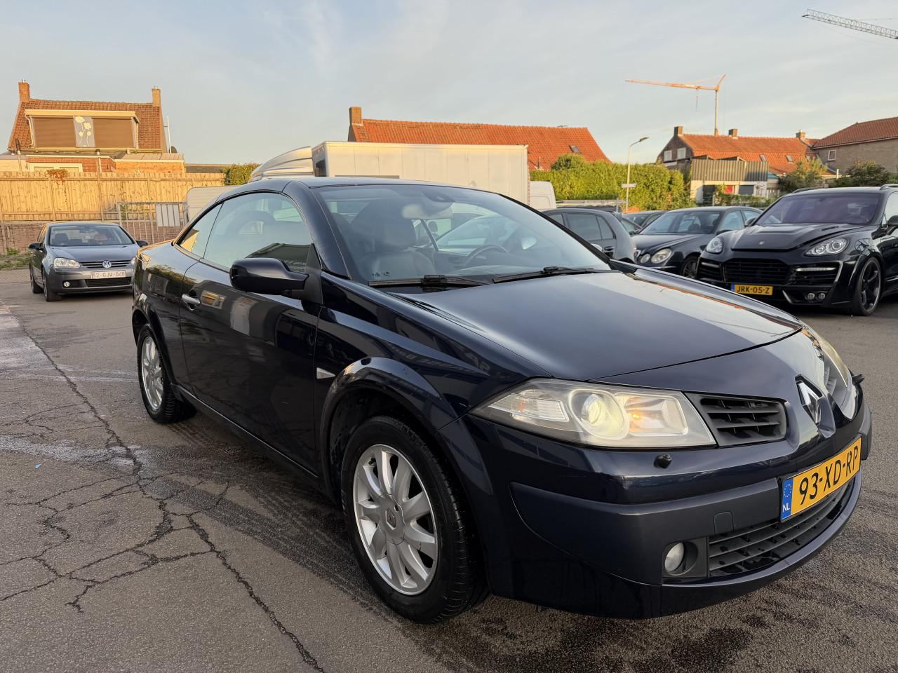 Renault Megane Coupe-Cabriolet 1.6-16V Tech Line NAP AUTOMAAT ! ! !