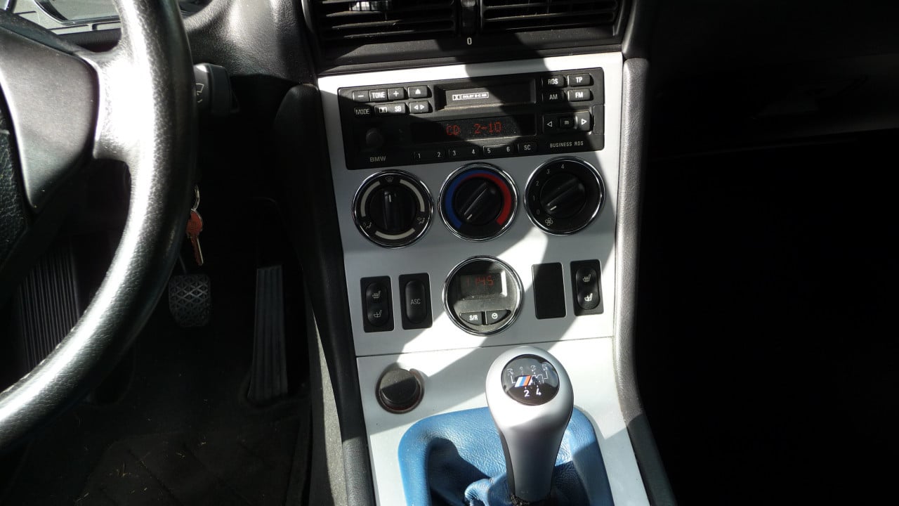 BMW Z3  6 cylinder Cabrio