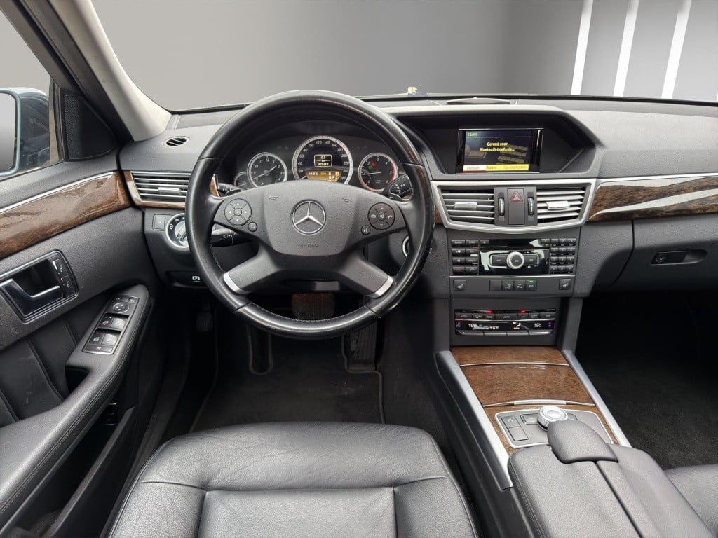 Mercedes-Benz E-Klasse 250 cdi business class xenon leder