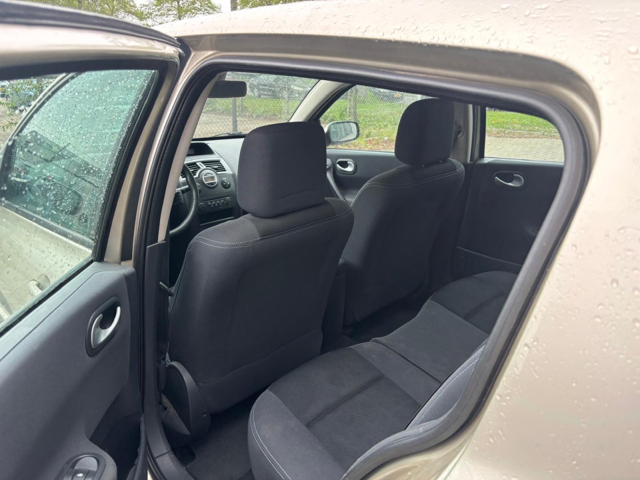 Renault Megane 1.6-16V Business Automaat