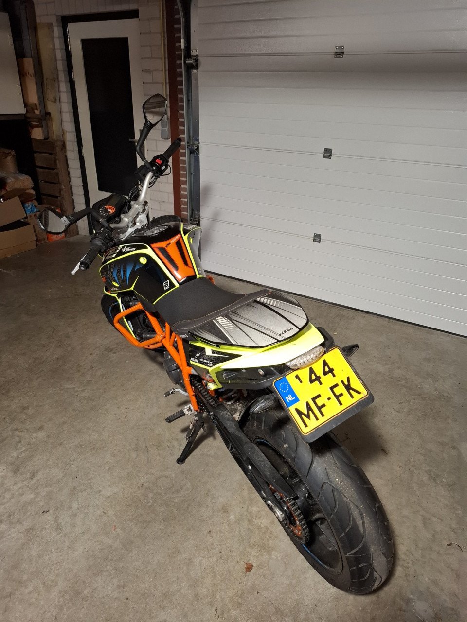 KTM 690 DUKE