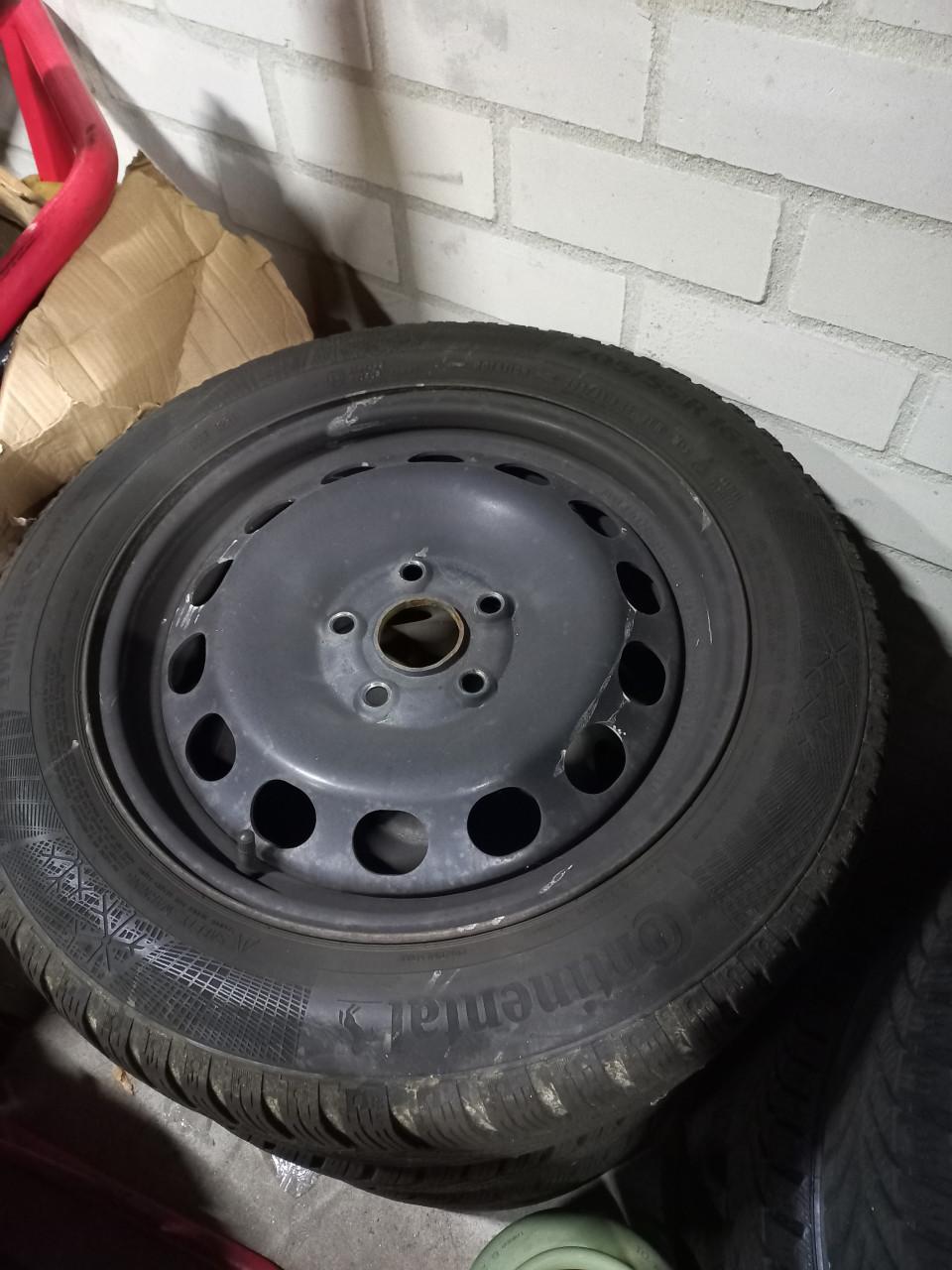 Set winterbanden 205/55/16 op velg voor Skoda, Volkswagen, Seat, Audi, enz.