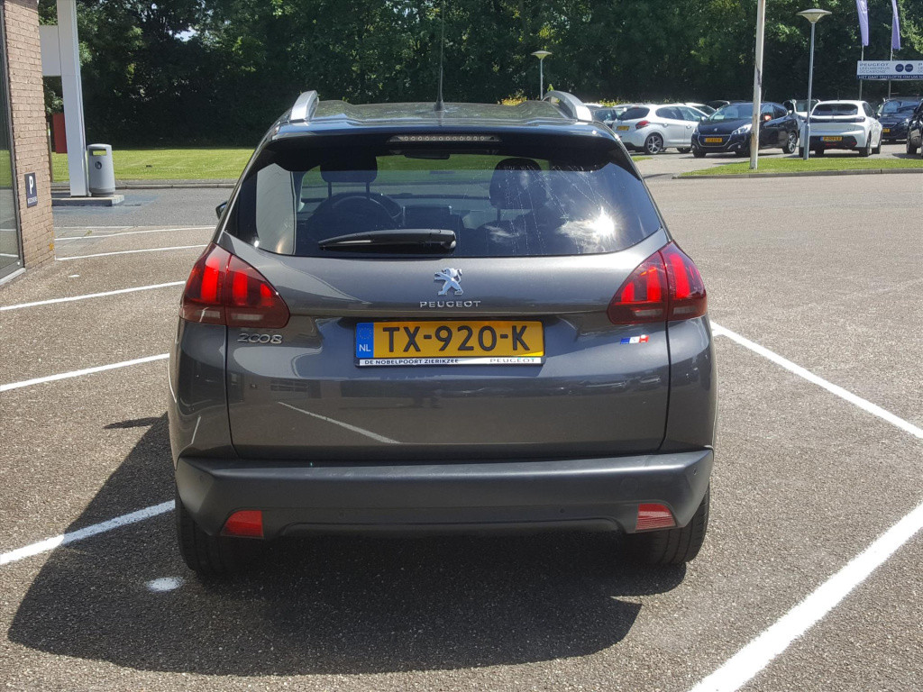 Peugeot 2008 1.2 puretech 82pk s&s style navigatie | airco | cruise control