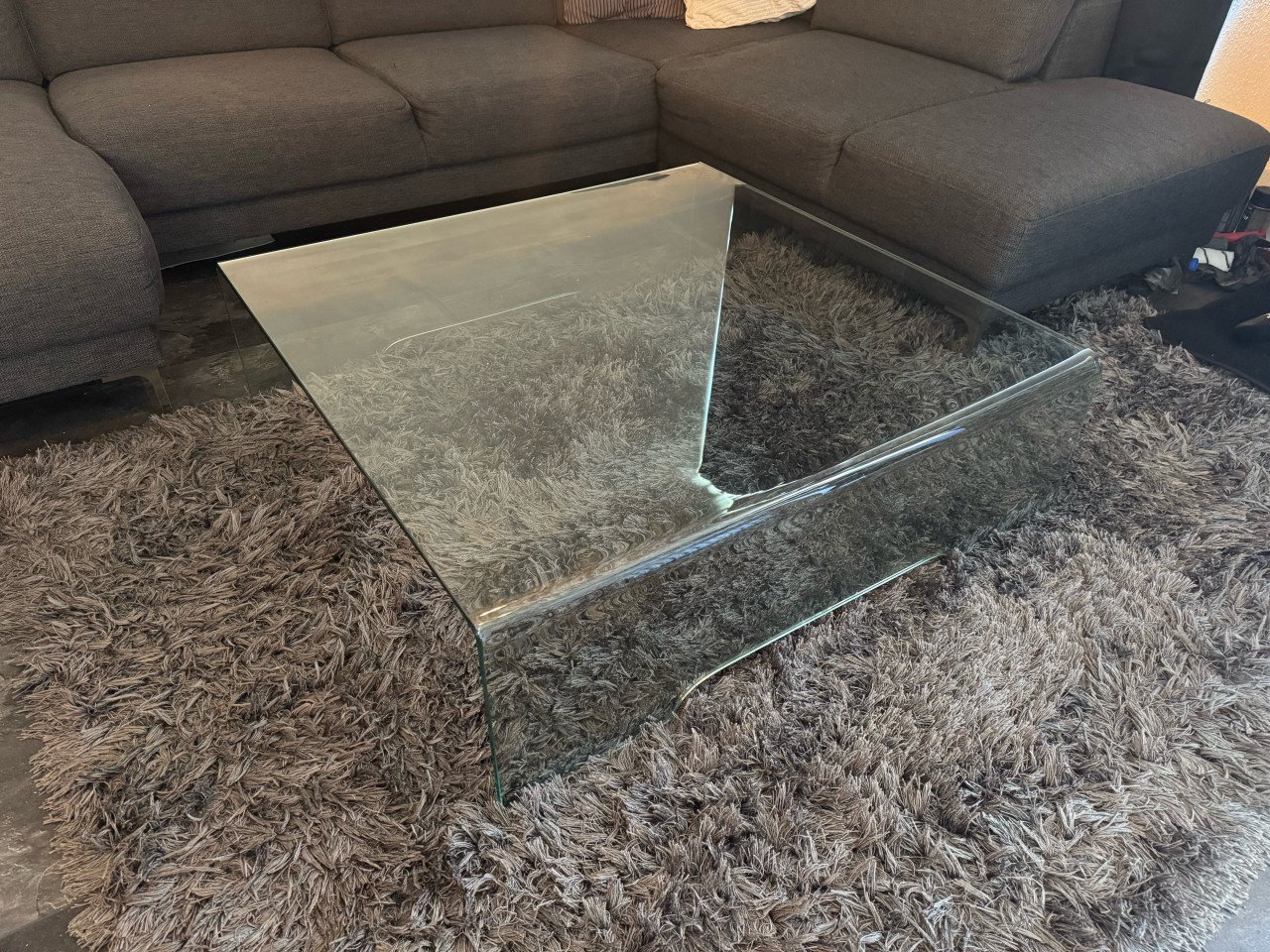 Moderne glazen salontafel 105x105 – Nette staat