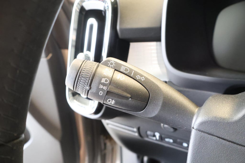 Volvo XC40 1.5 t5 recharge business pro nl auto, carplay, winterpack, keyle