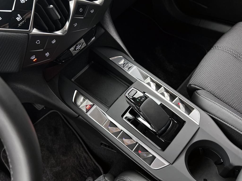 Ds Ds 3 e-tense bastille 54 kwh | camera | head-up display | stoelverwarmin