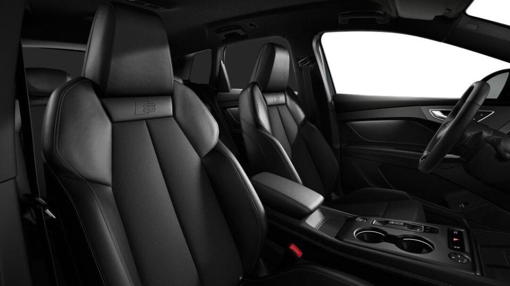 Audi Q4 E-tron s edition e-tron 45 82 kwh 210 kw / 286 pk suv ele