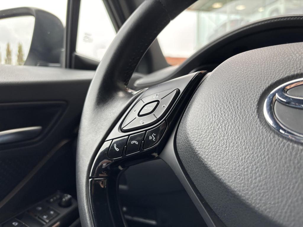 Toyota C-hr 1.8 hybrid dynamic