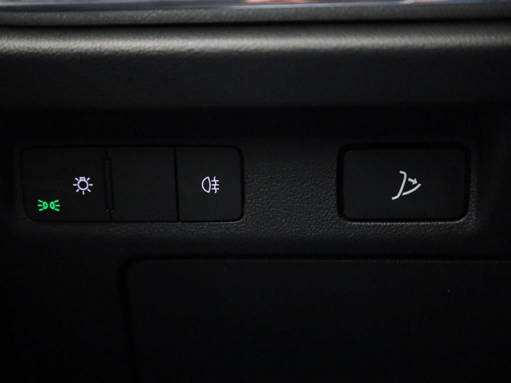 Skoda Enyaq Iv 80 | automaat | navigatie | apple carplay / android auto | s