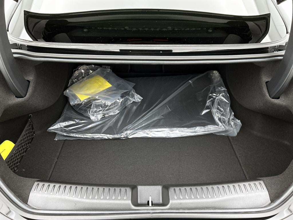 Mercedes-Benz Cla 250+ launch edition 85 kwh | multibeam led | panoramadak 