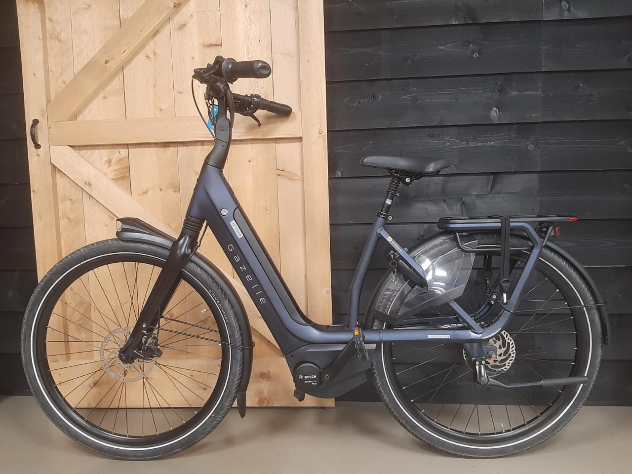 Zeer mooie 3 jaar jonge Gazelle Avignon C8 HMB connect