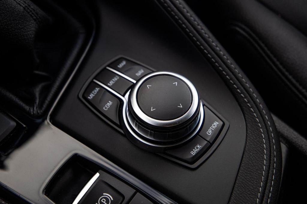 BMW X2 xdrive25e executive camera / leder / plug in hybrid / stoelverwarmin