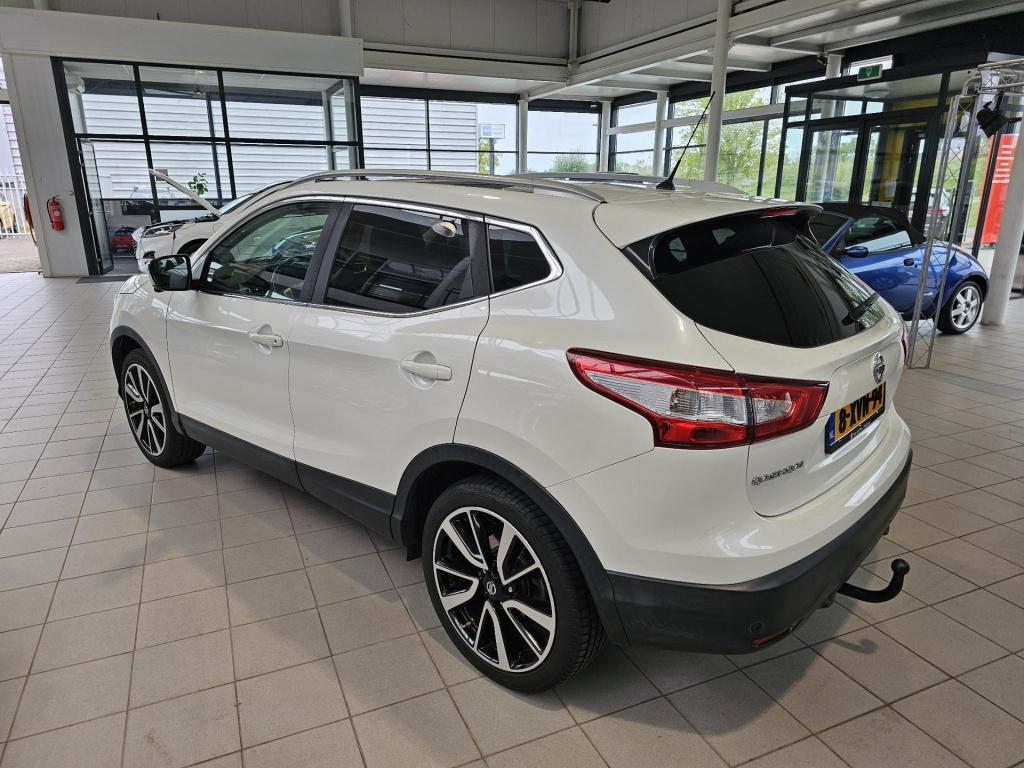 Nissan Qashqai 1.2 premier edition