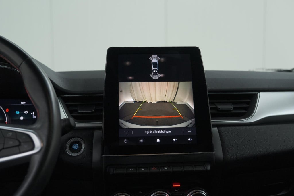 Renault Captur 1.6 e-tech plug-in hybrid 160 intens | trekhaak | camera | a