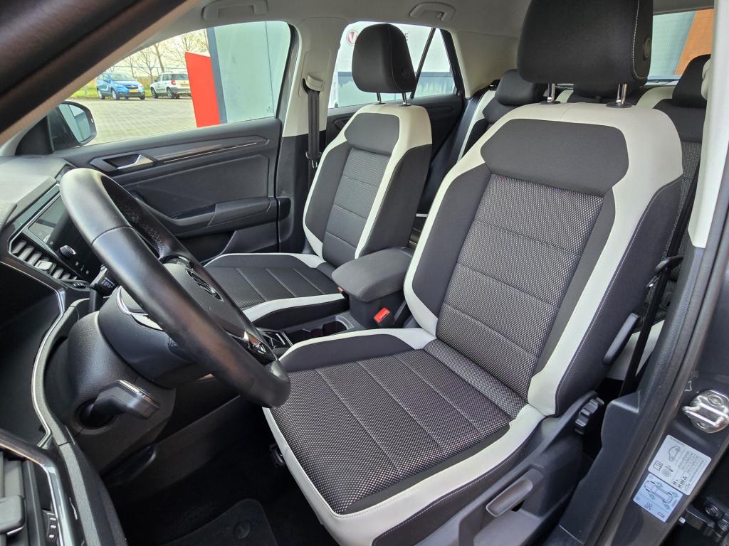 Volkswagen T-roc 1.5 tsi style business