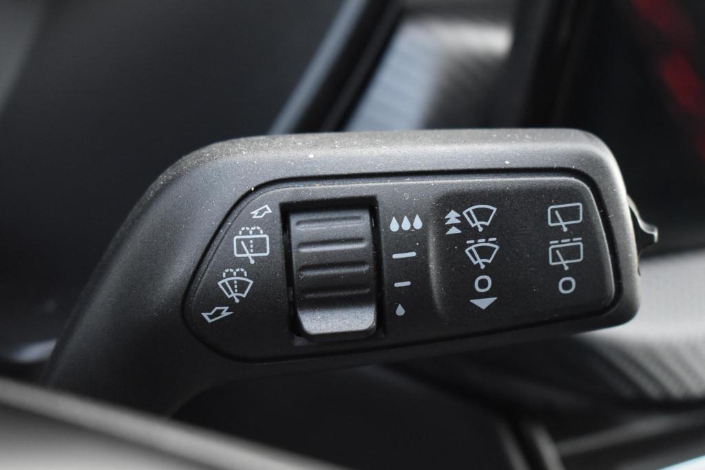 Ford Kuga 2.5 phev st-line | climate control | cruise control | winterpakke