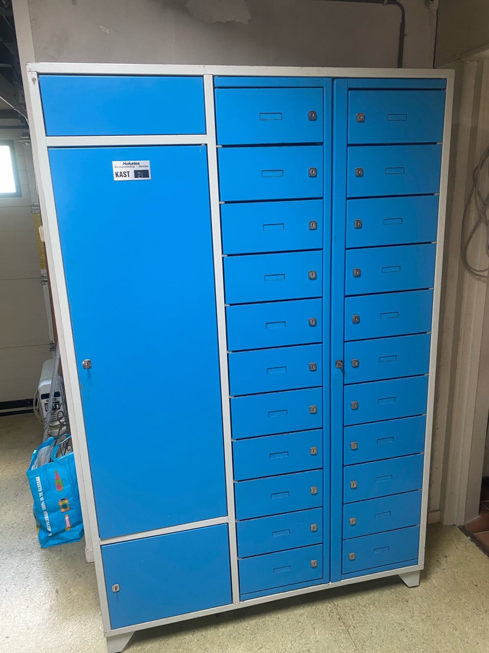 Kast