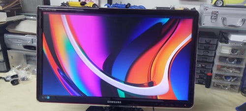 Samsung  24 inch monitor