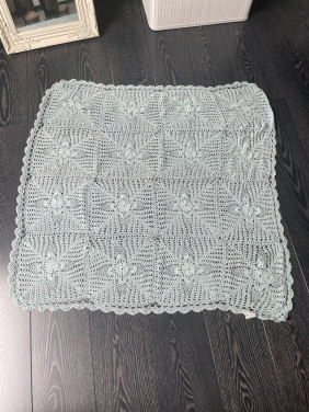 Brocante, gehaakt kleedje