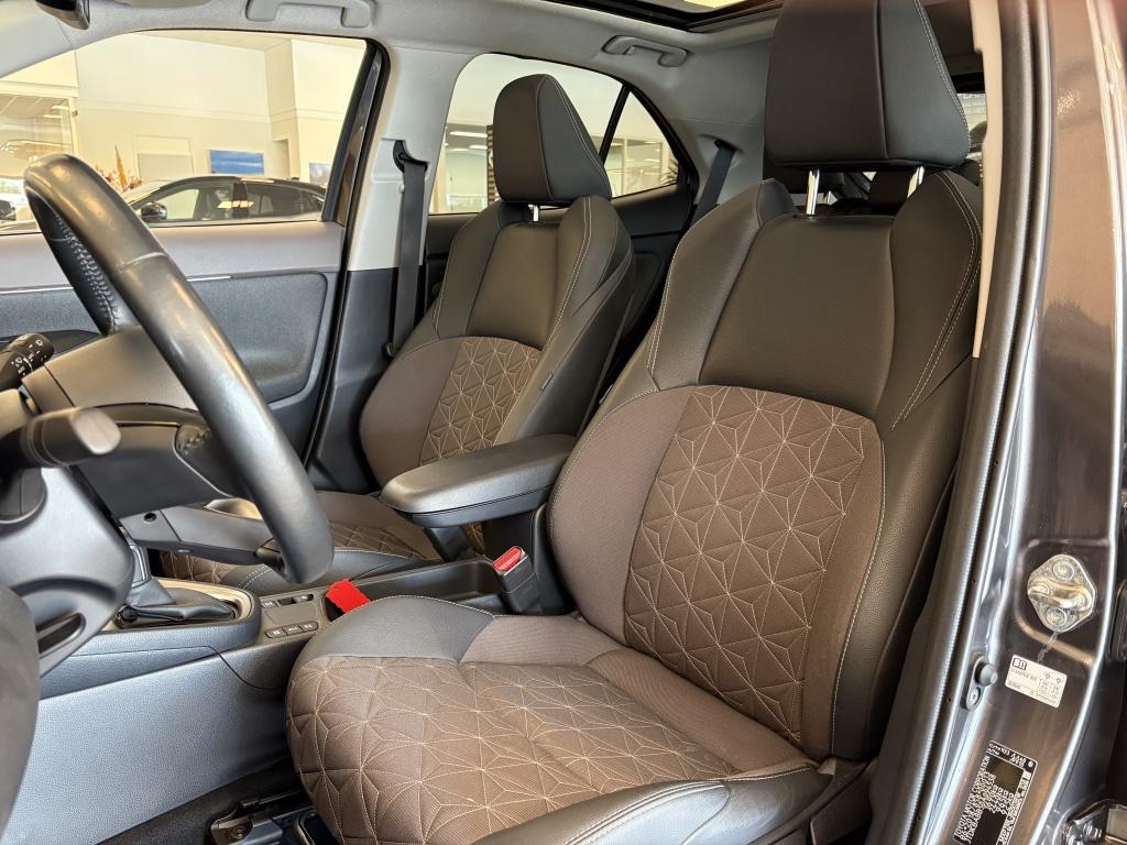 Toyota Yaris Cross 1.5 hybrid executive| 360camera| trekhaak| stoel.verw| a