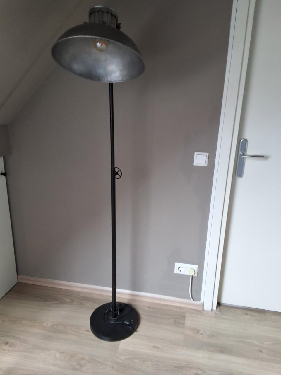 Vloerlamp