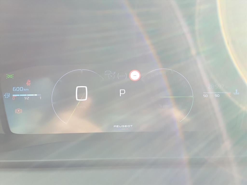 Peugeot 208 allure 1.2 mild-hybride 100pk automaat (e-dcs6) navigatie met a