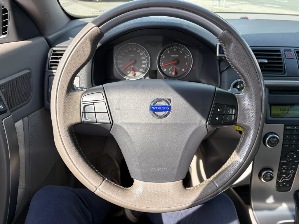 Volvo C70 convertible 2.4 momentum