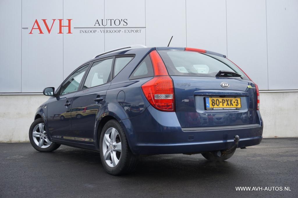 Kia Cee'd sporty wagon 1.4 cvvt seven