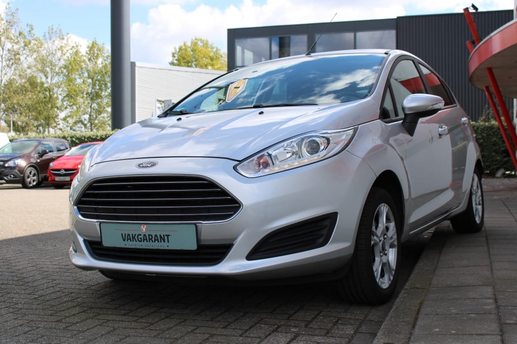 Ford Fiesta 1.0 style