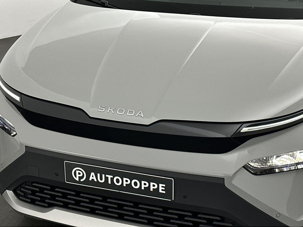 Skoda Elroq business edition tour elektromotor 210 kw / 286 pk