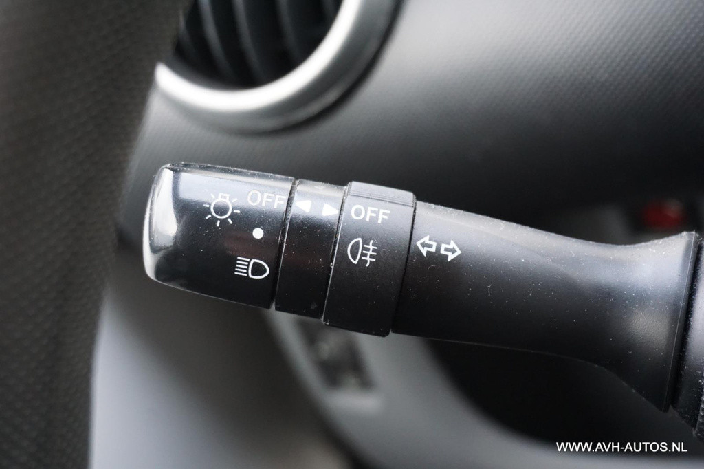 Toyota Aygo 1.0-12v access