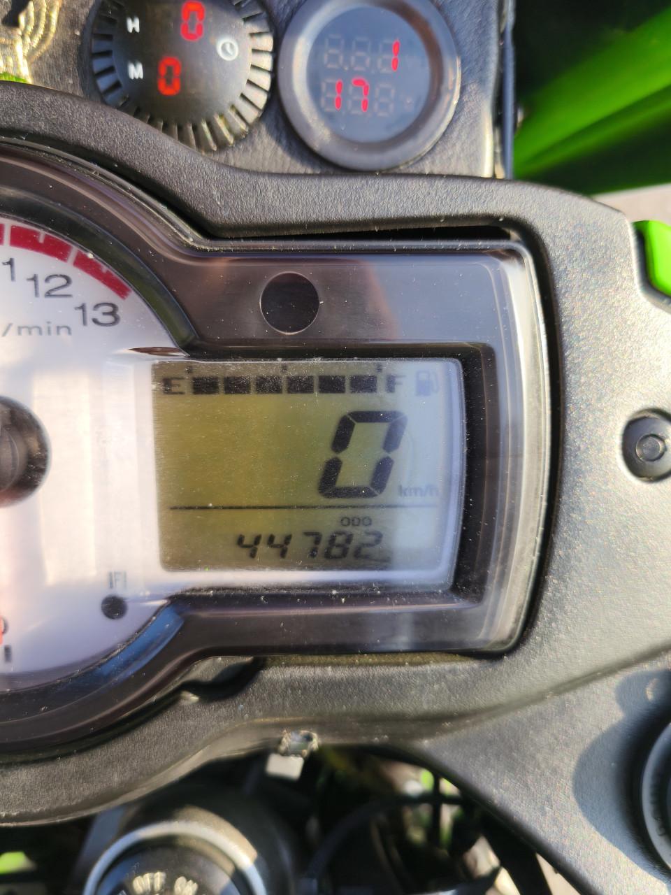 KAWASAKI VERSYS 650 bj 2008