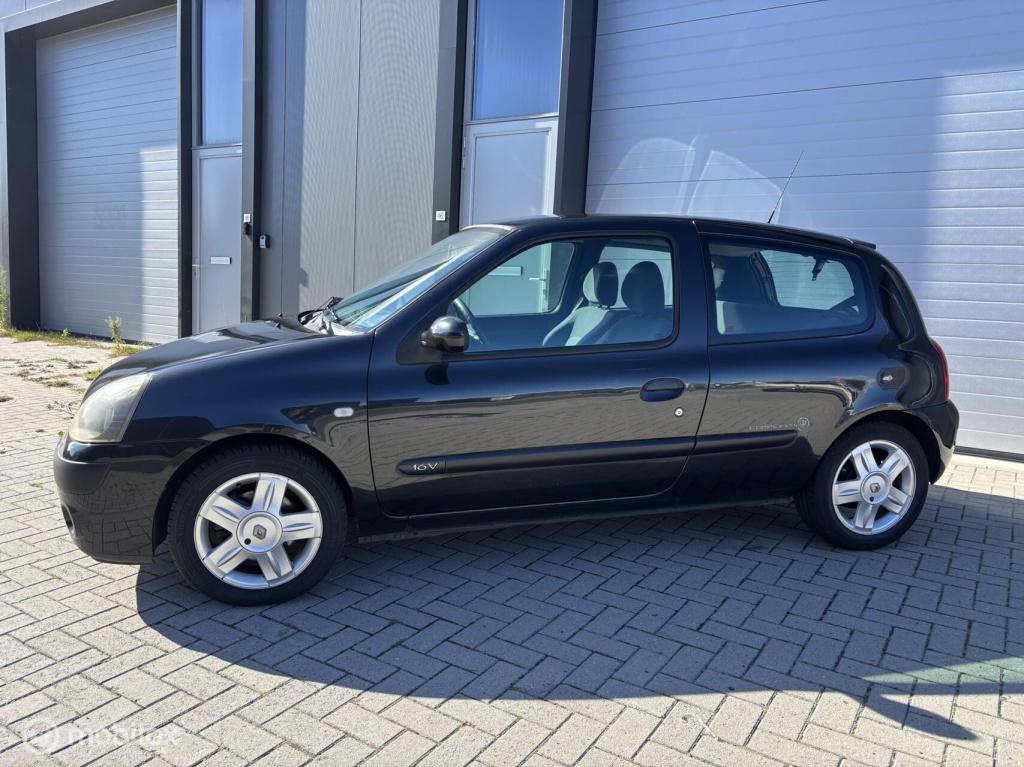 Renault Clio 1.2-16v authentique comfort
