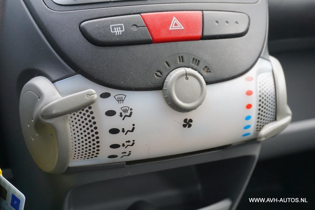 Citroen C1 1.0-12v ambiance