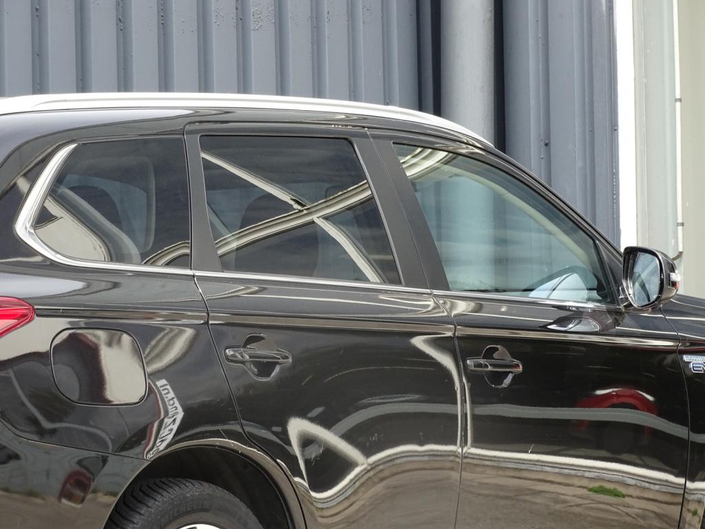 Mitsubishi Outlander 2.0 phev instyle+ schuif-/kanteldak | stoel-/stuurverw