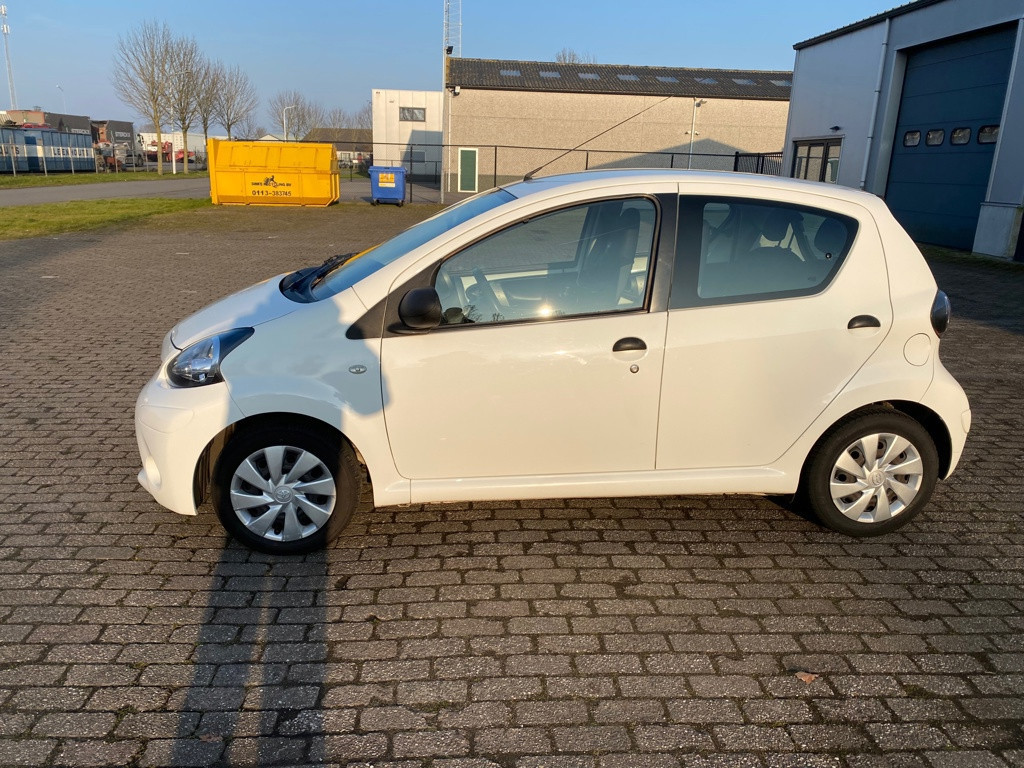 Toyota Aygo 1.0 vvt-i now