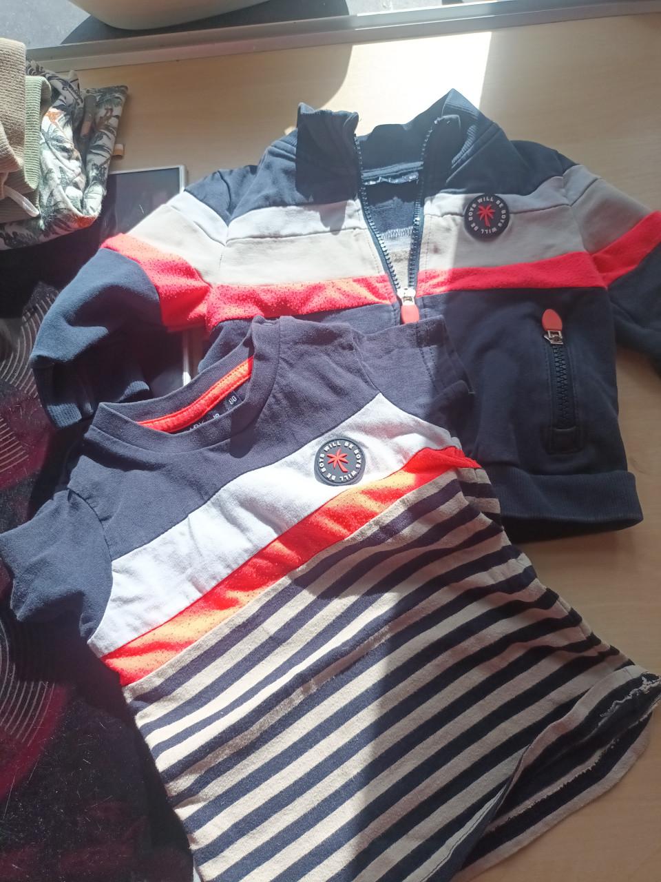 Jongenskleertjes maat 80