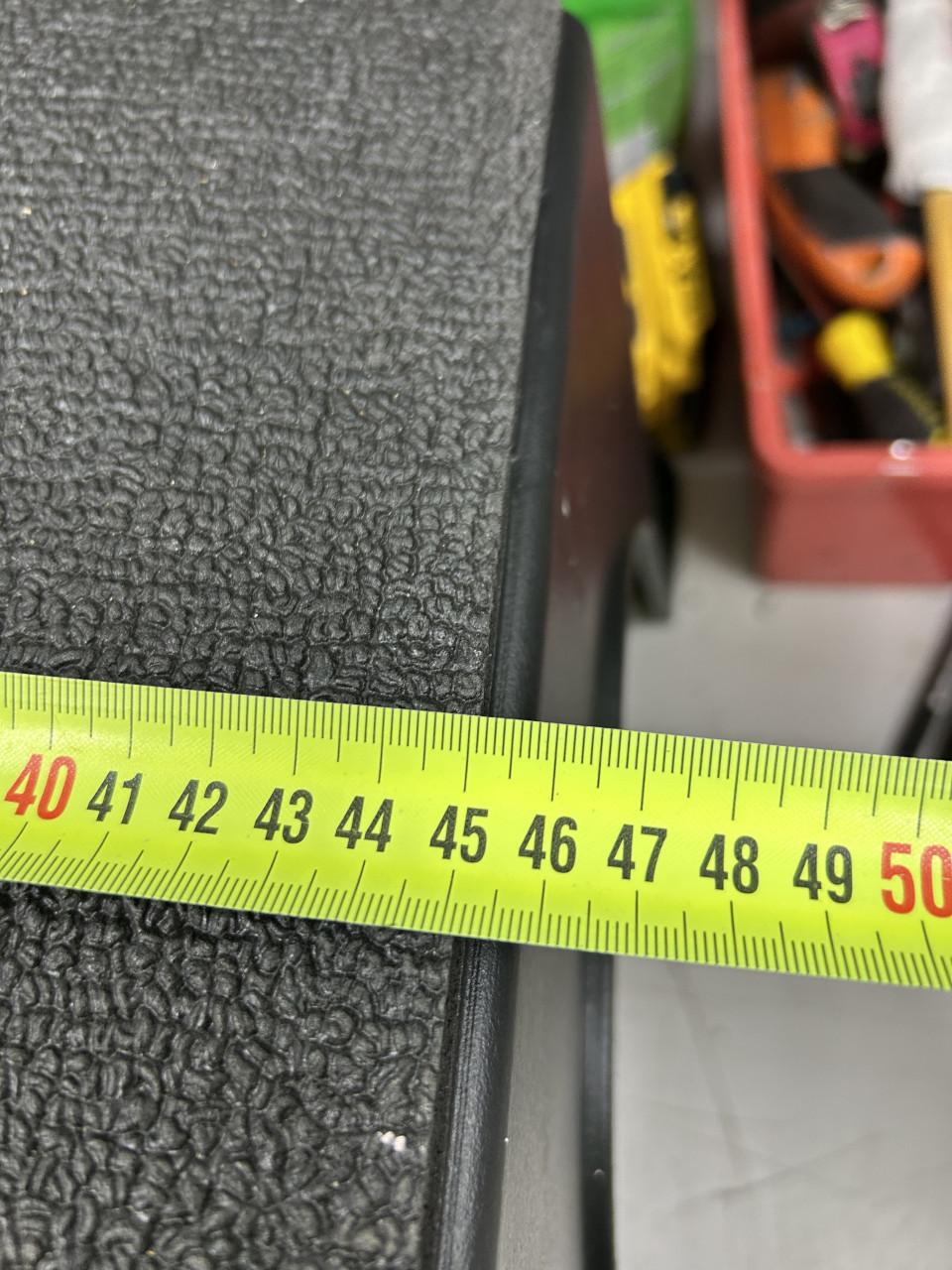 Kunststof opstapje voor caravan of camper