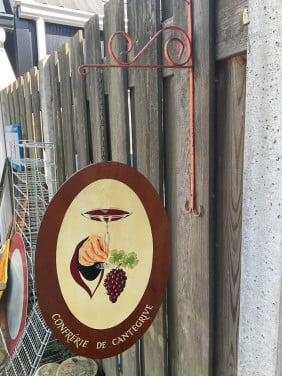 Uithangbord uit Frankrijk