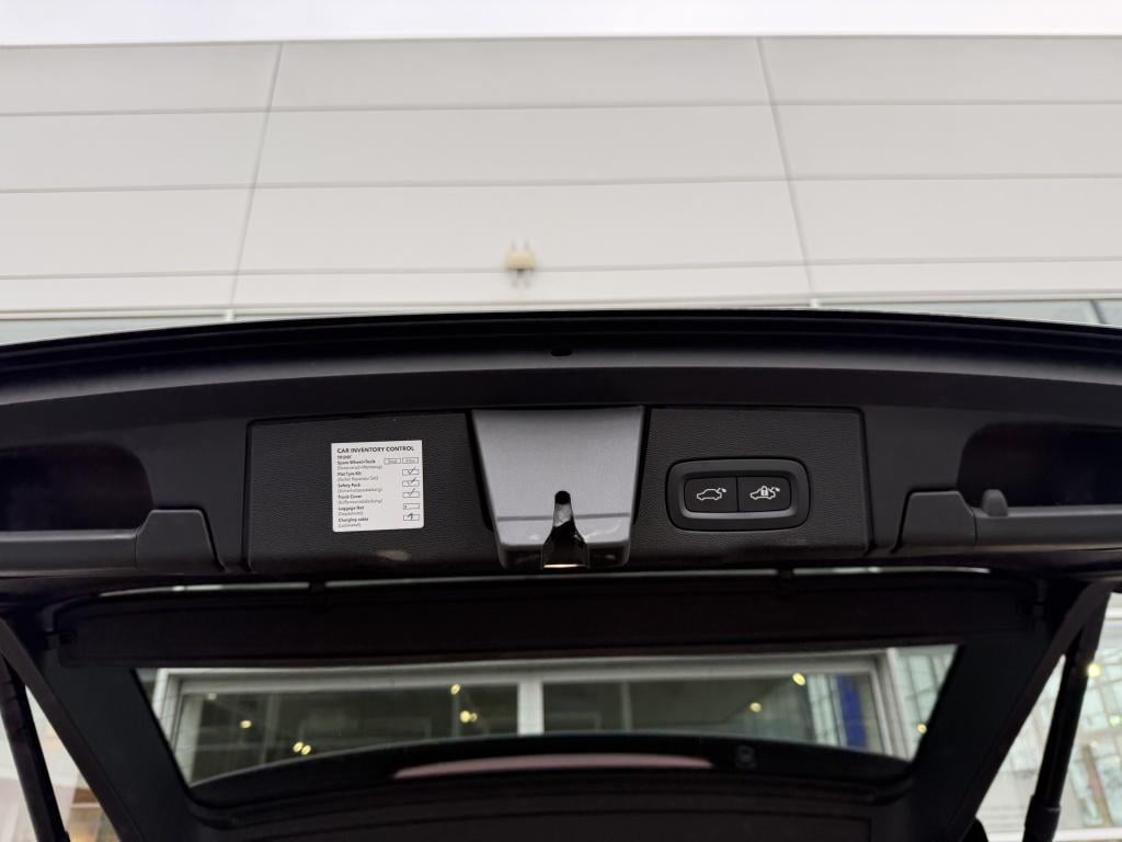 Volvo XC60 t6 398pk recharge black edition| panodak| 360camera| adap.cruise