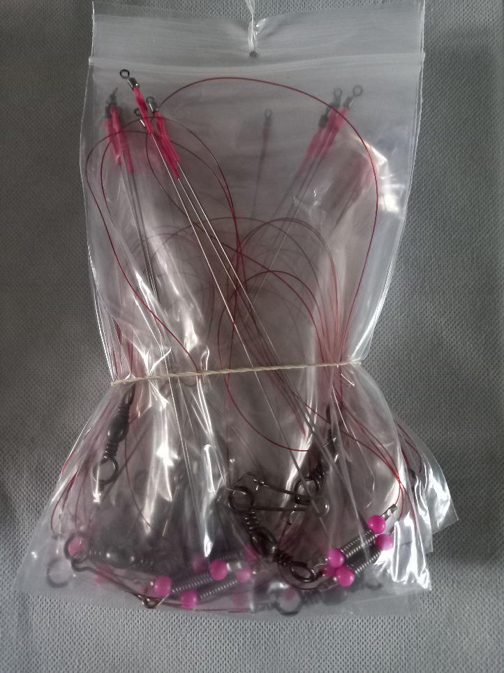 Onderlijnen met verenstaal afhouders .